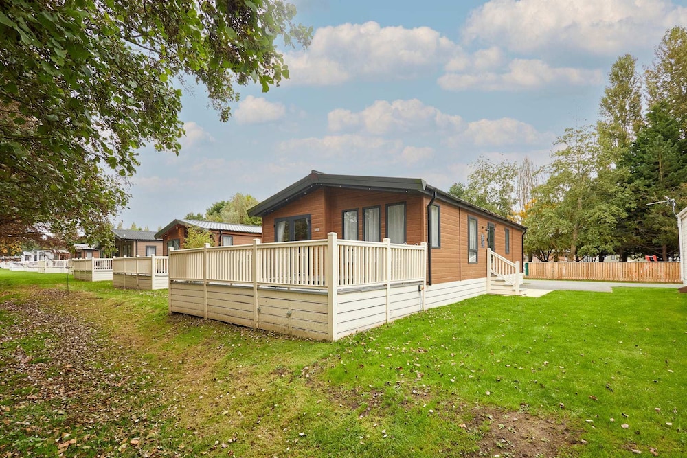 Host Stay Foxglove Lodge