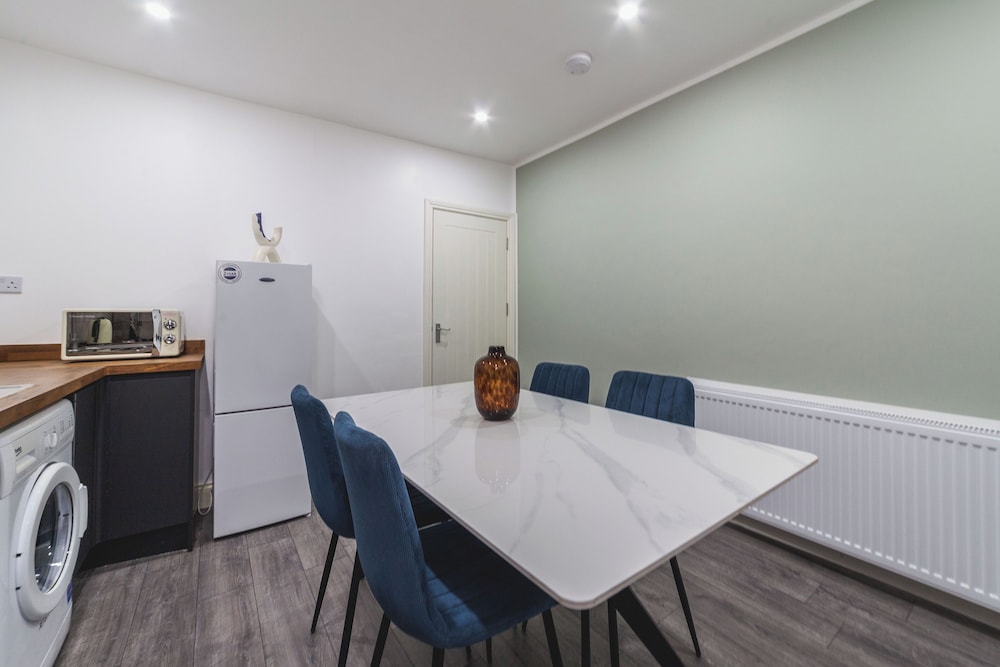 The Cricklewood Collection