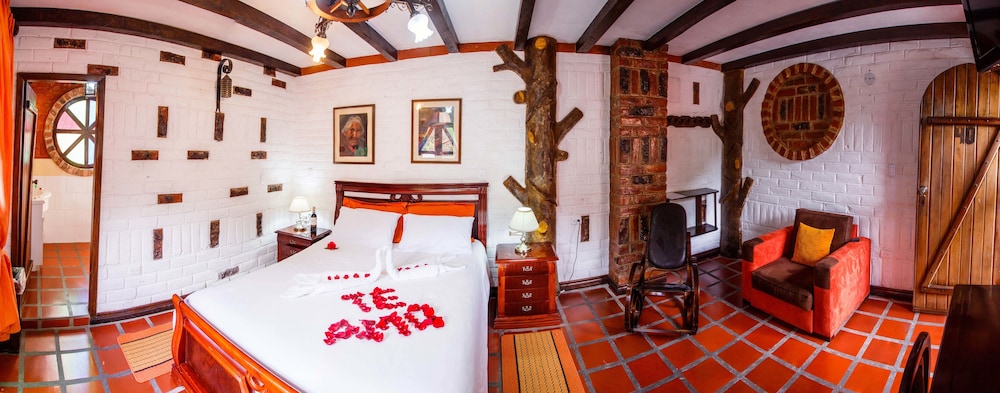 Hosteria Jardines de Chamana