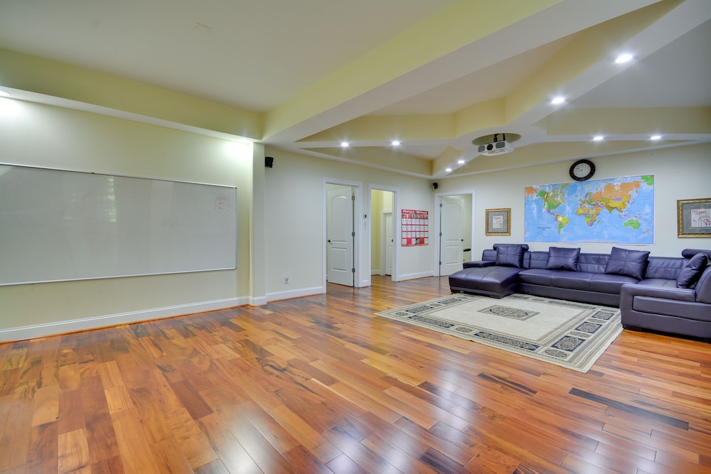 meeting & event spaces
