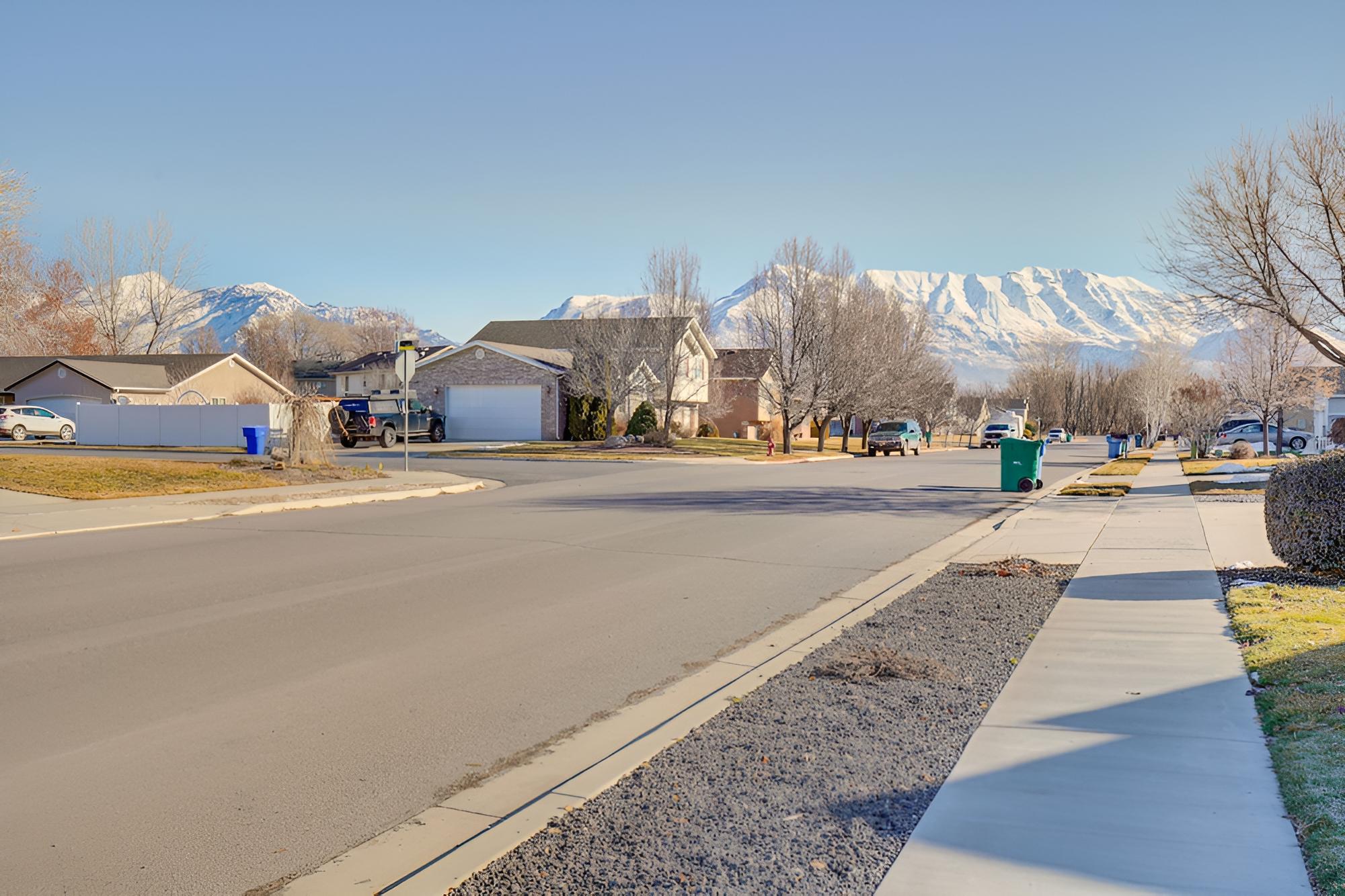 Gorgeous Lehi Home w/ Private Yard & Hot Tub! view 5