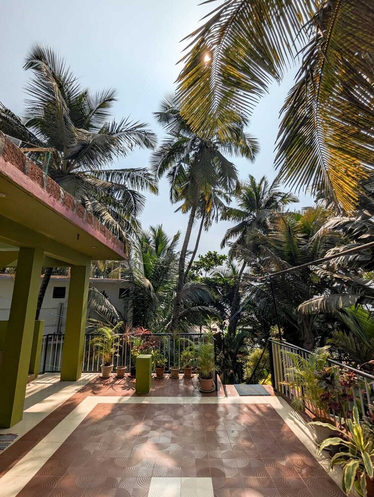 Luciano Guest House