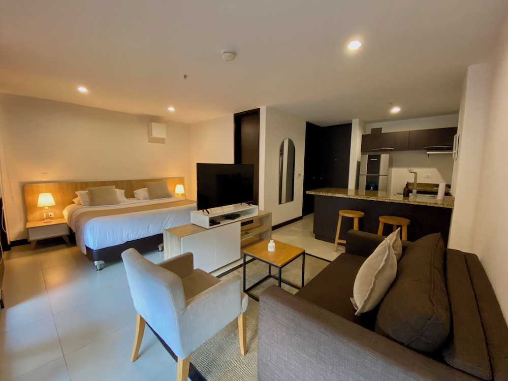 Deluxe Suite With Panoramic View