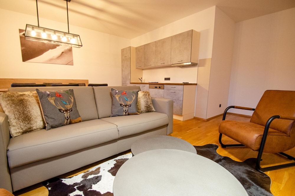 Post Residence Apartments 7B 150m From ski Lift