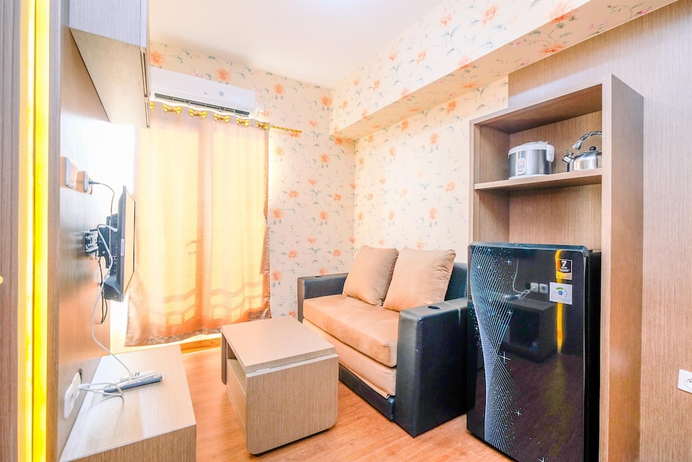 Homey and Modern 2BR at Podomoro Golf View Apartment