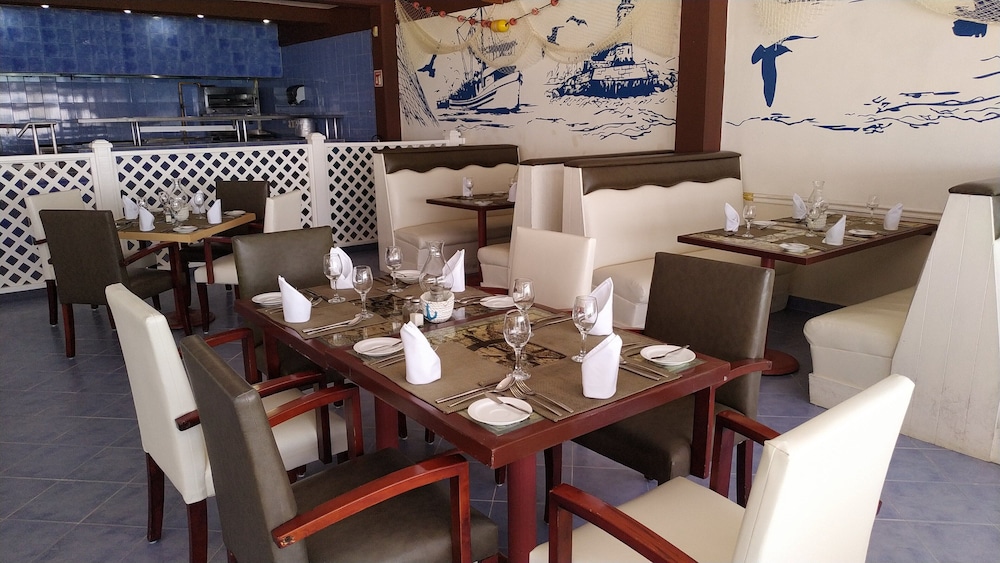Golden Parnassus All Inclusive Resort & Spa - Adults Only