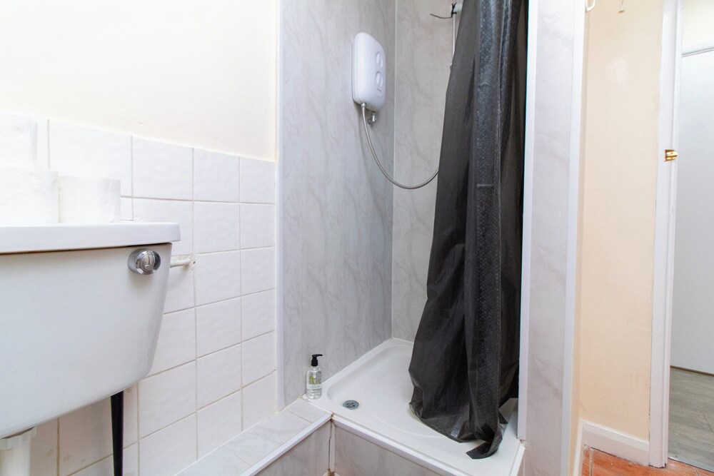 Brookvale Guest House Room 11