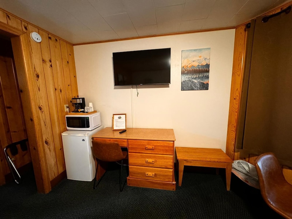 Lone Eagle Lodge - Property Image 41