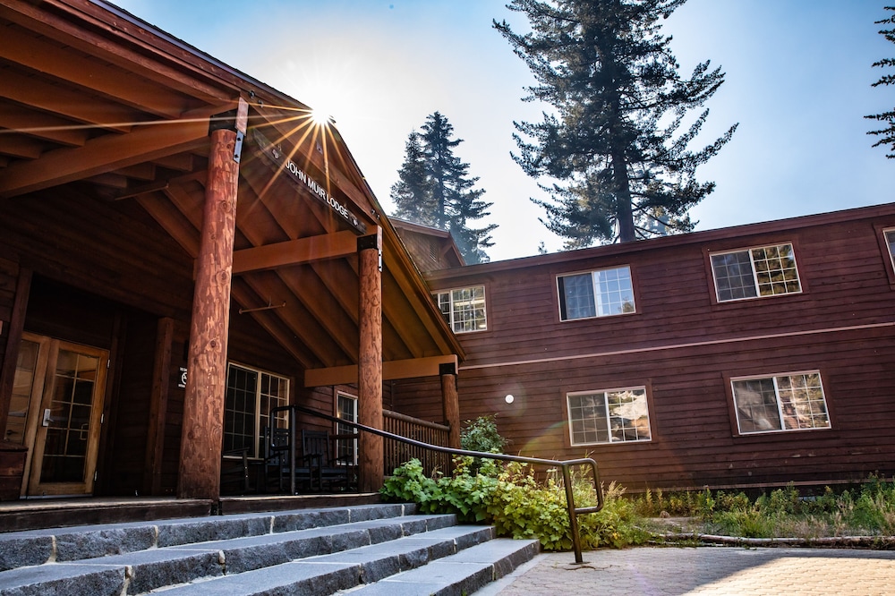 Three Rivers Vacations - John Muir Lodge - Property Image 1