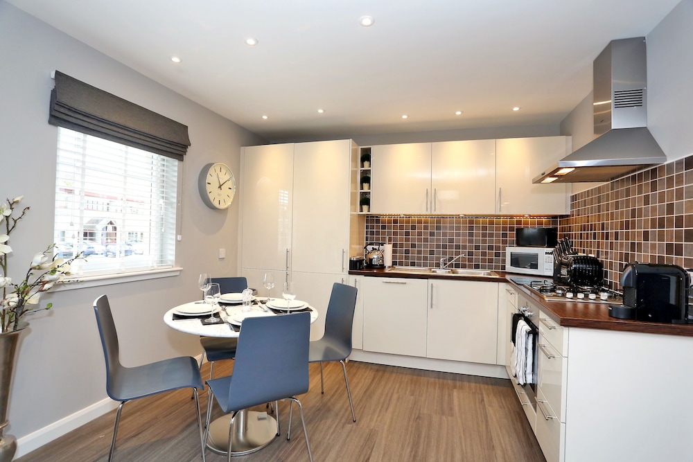 Blissful Inverurie Home Close to the Town Centre view 5