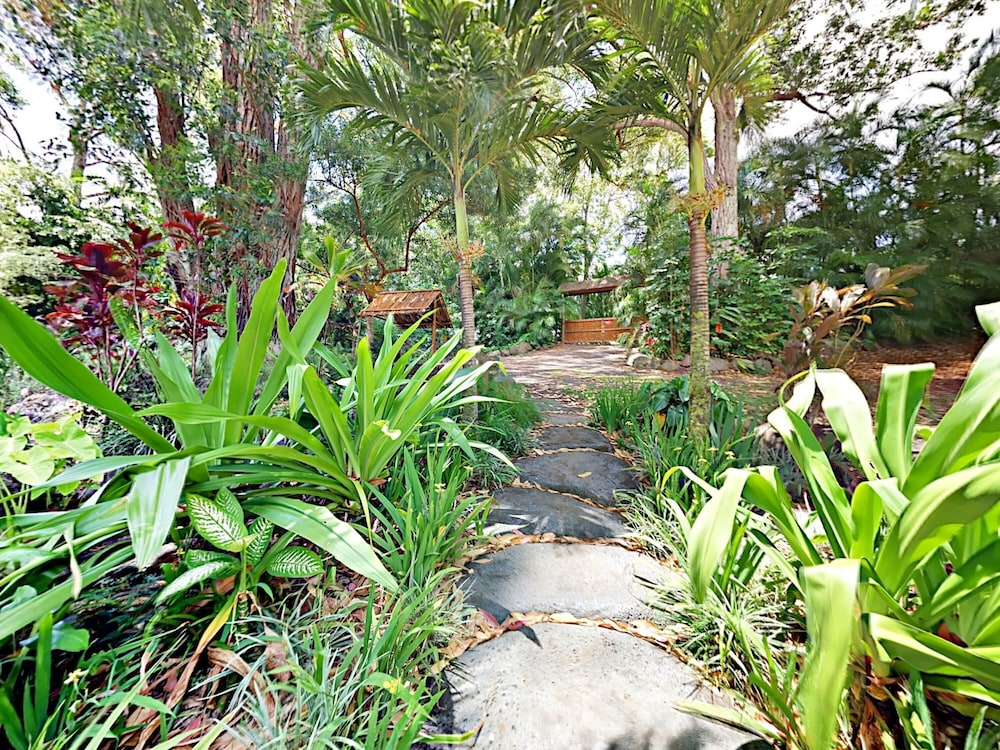 Hawaiian Dream Temple