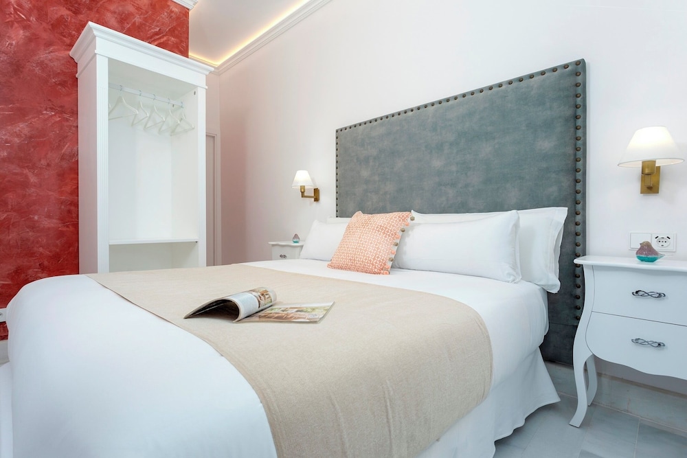 Exclusive Apartment in Seville.plaza del Museo 001