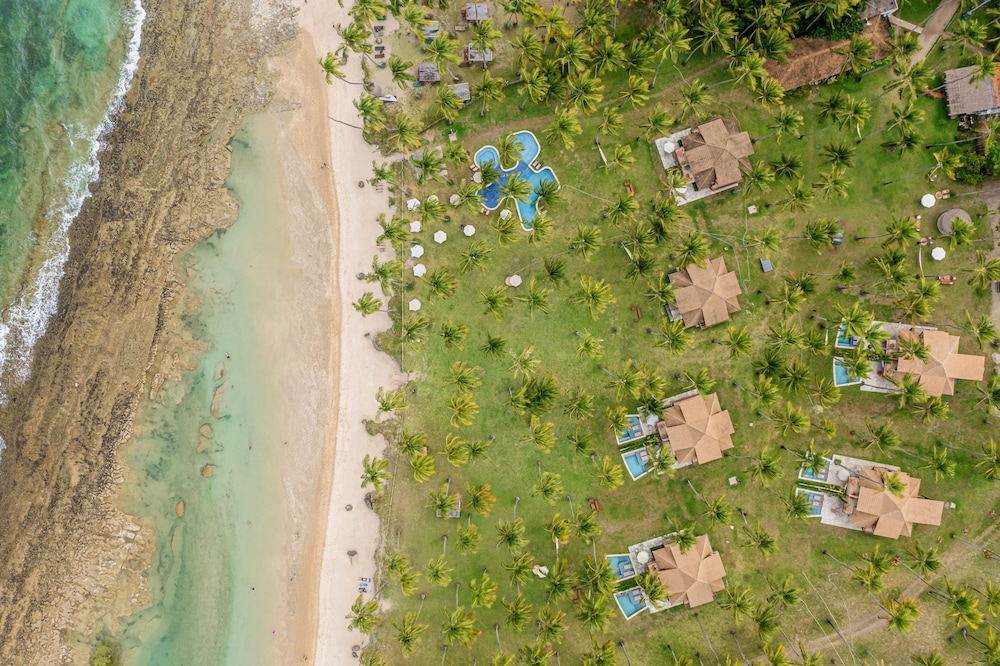 Pontal dos Carneiros Beach Bungalows