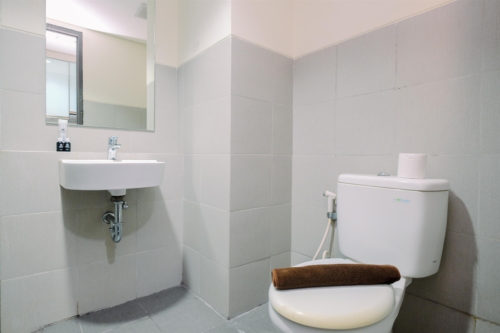 Minimalist Designed And Nice Studio At Bintaro Icon Apartment