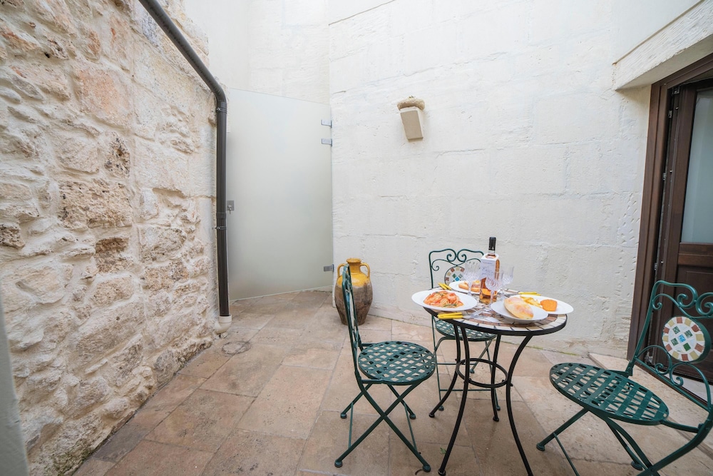 Corte San Giorgio Boutique apt With Airco