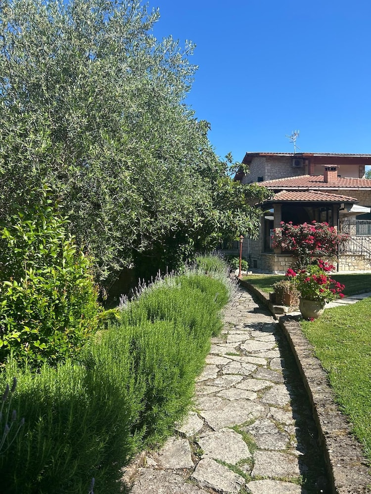 Villa Miramì