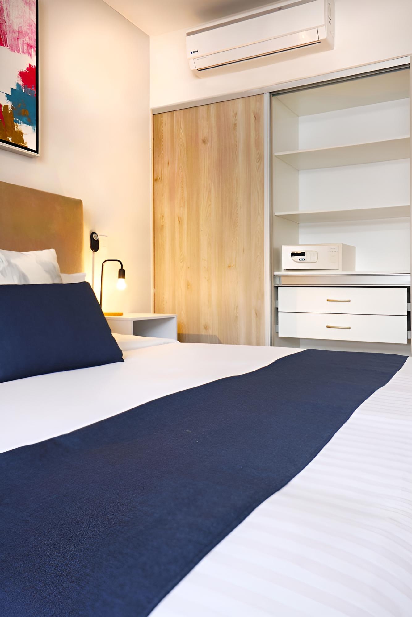 Beautiful Studio Close to the Beach With Amazing Amenities view 2