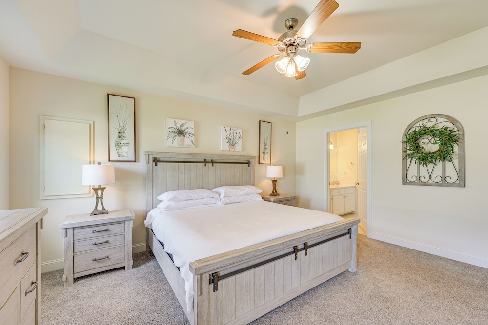 5 Mi to Rocky Mount Mills: Modern Retreat w/ Patio
