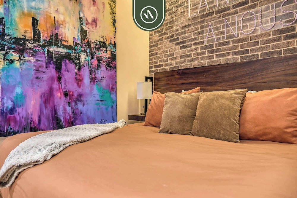 Amazing 1BR Penthouse With Balcony - Gym - Pool