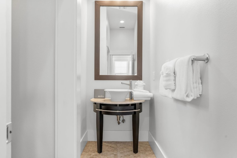 30A Beach House - Blue Marlin