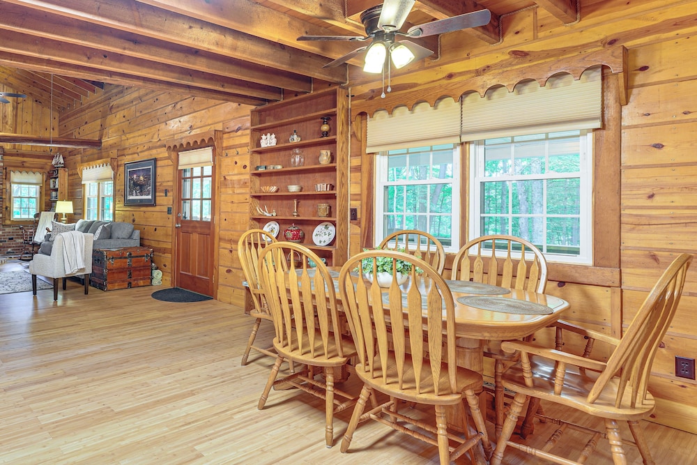 Secluded Lodge Stay: Day Trip to Audra State Park!