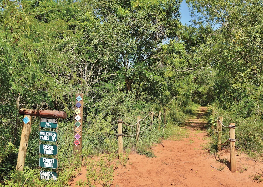 Sobhengu Lodge by Dream Resorts