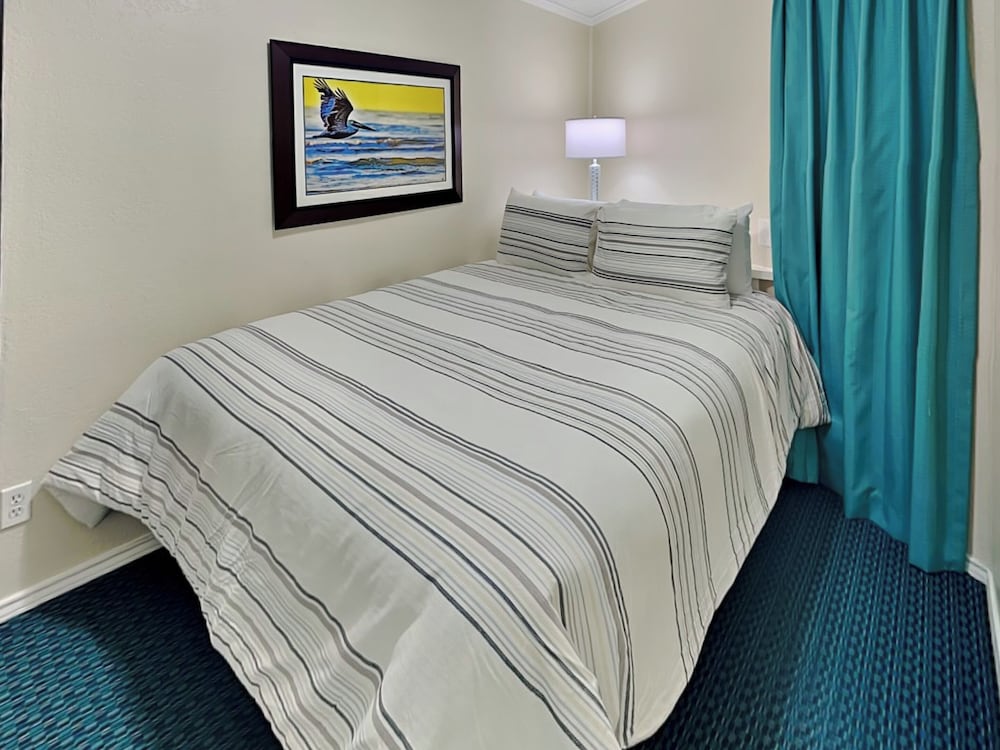 Sweet Gulf Views by Ryson Vacation Rentals