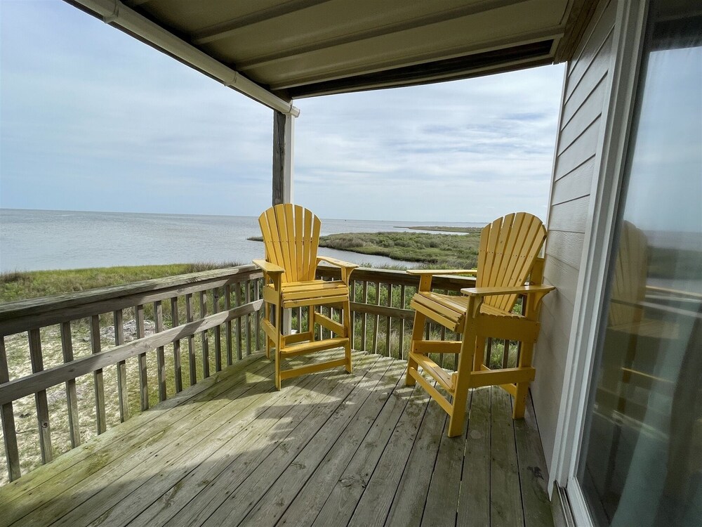 Sw 7 Sail Inn 1 Bedroom Condo by RedAwning