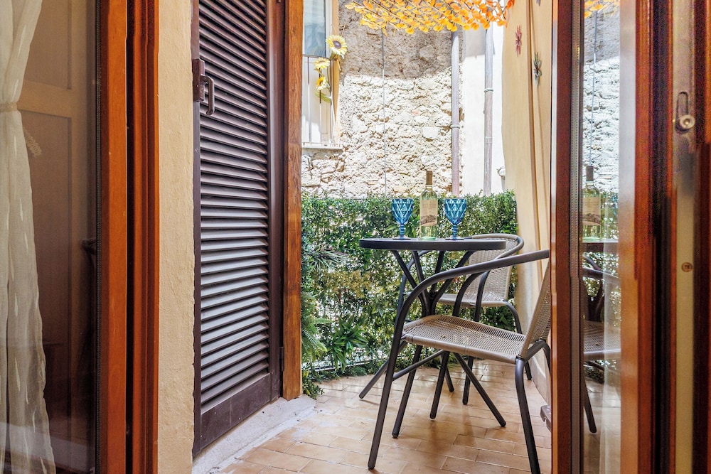 SOHO Fontana Grande By Dasso