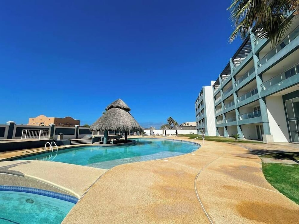 Upscale Ocean View Condo Close to it all Great