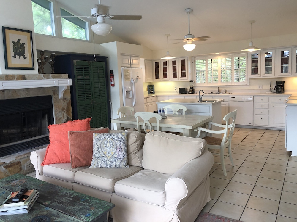 Cumberland Cottage 4 Bedroom Home