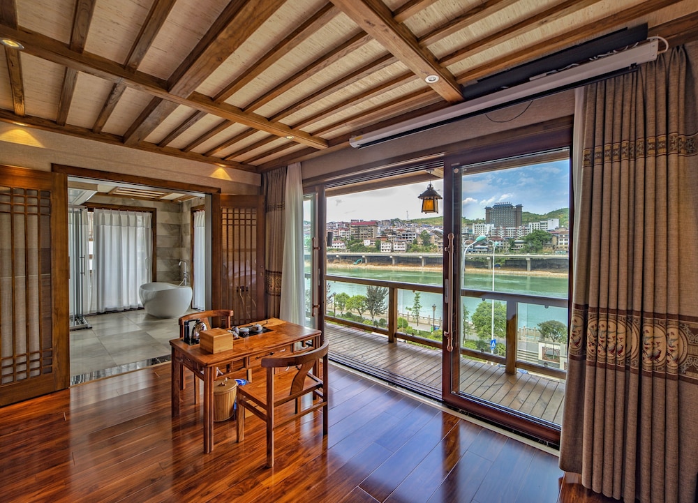 Photo 40