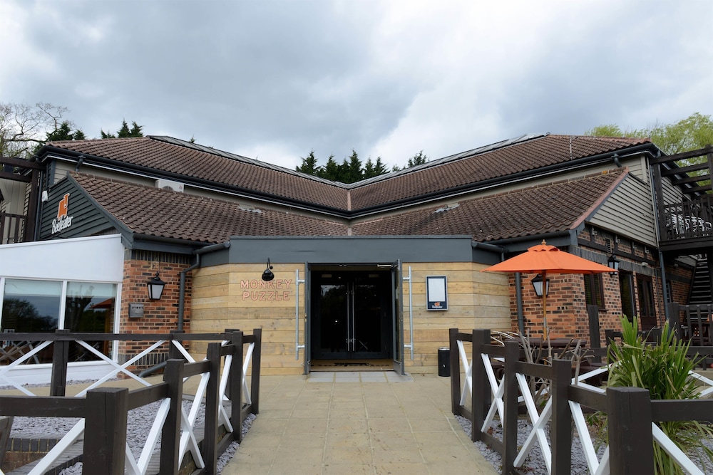 Premier Inn Chessington