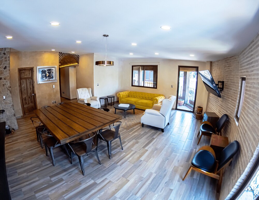 meeting & event spaces