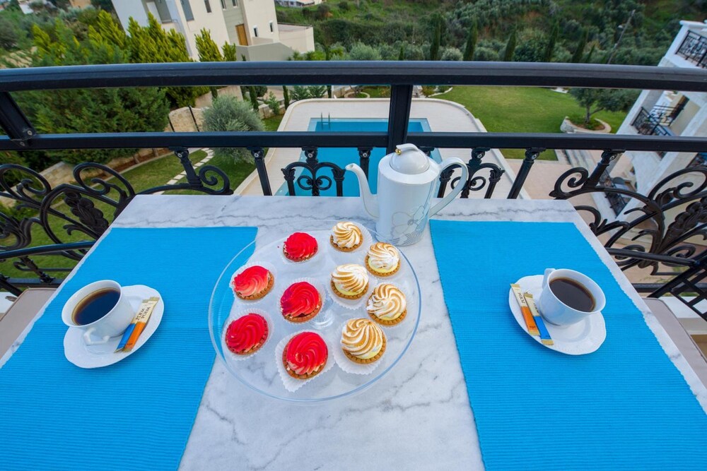 Casa Leone Suites