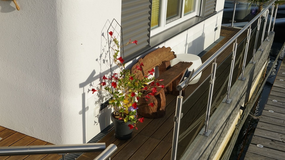 Photo 29