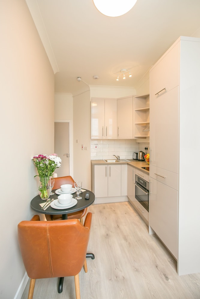 St Stephen's Green District Apartments 2