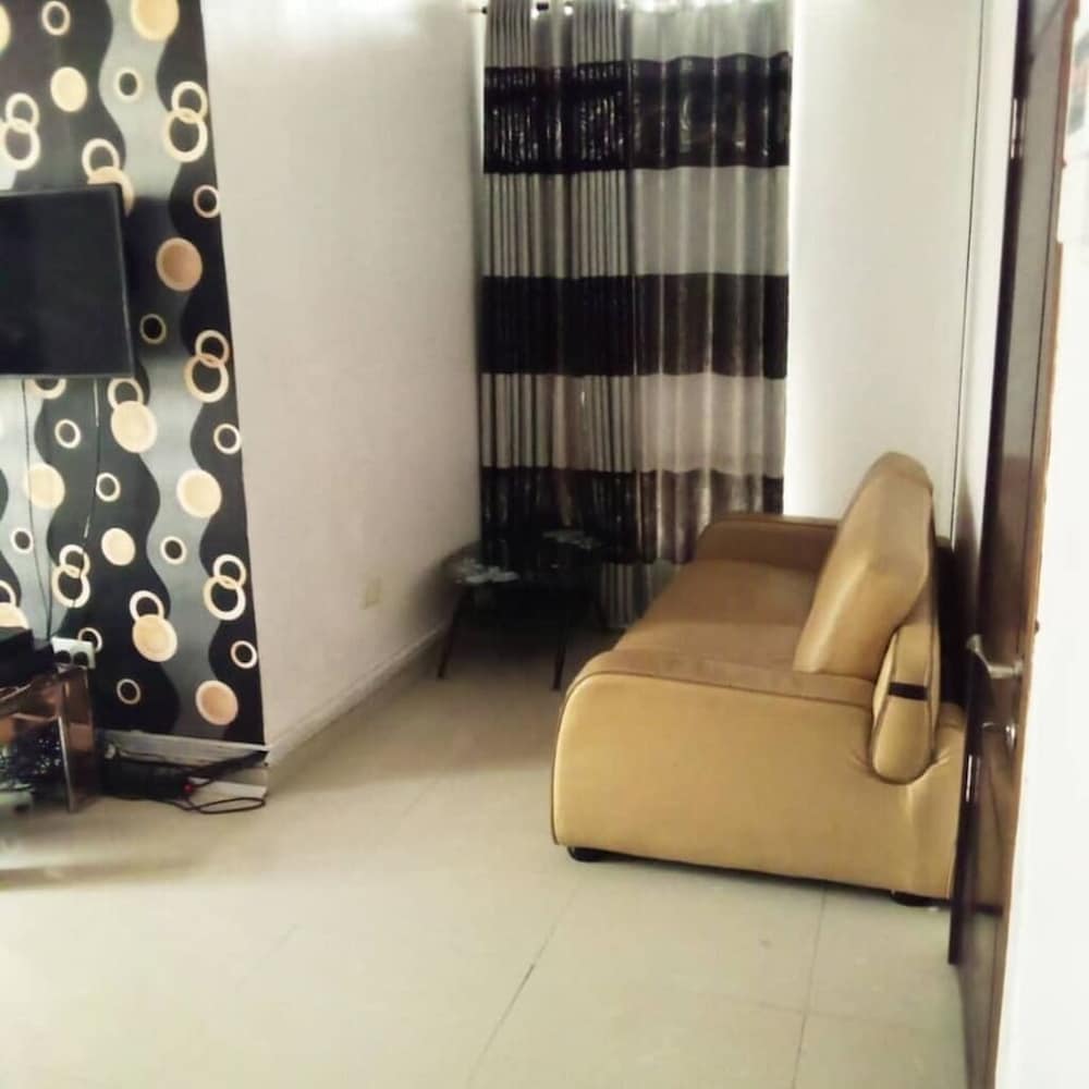 1 Bedroom Ensuite in a Shared House view 2