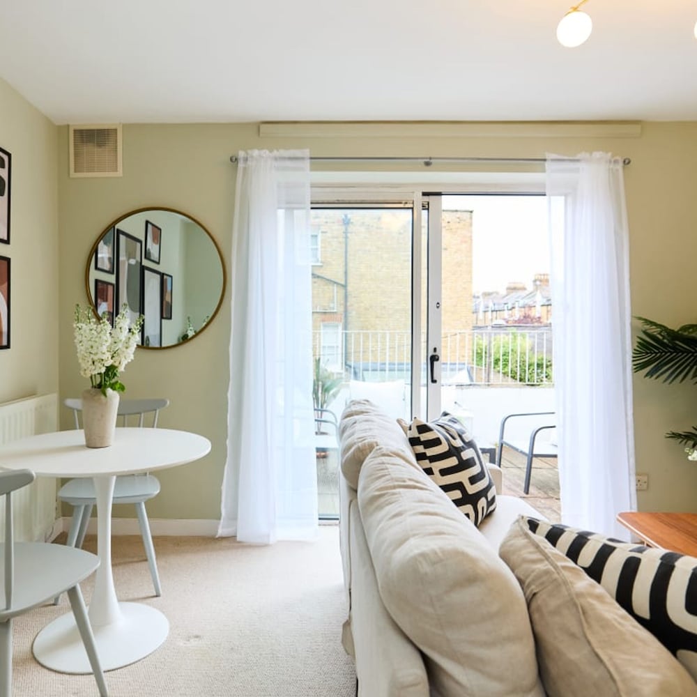 The Clapham Place - Prestigious 1bdr Flat With Terrace