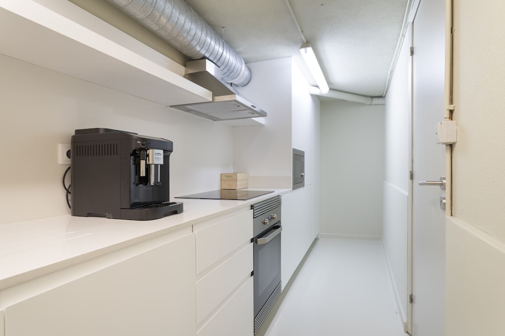 Lapa Diplomatic Flat 1 4 by Feel Lisboa