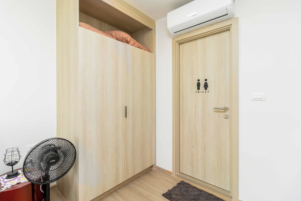 2BR Condo Pool and Full Gym C262
