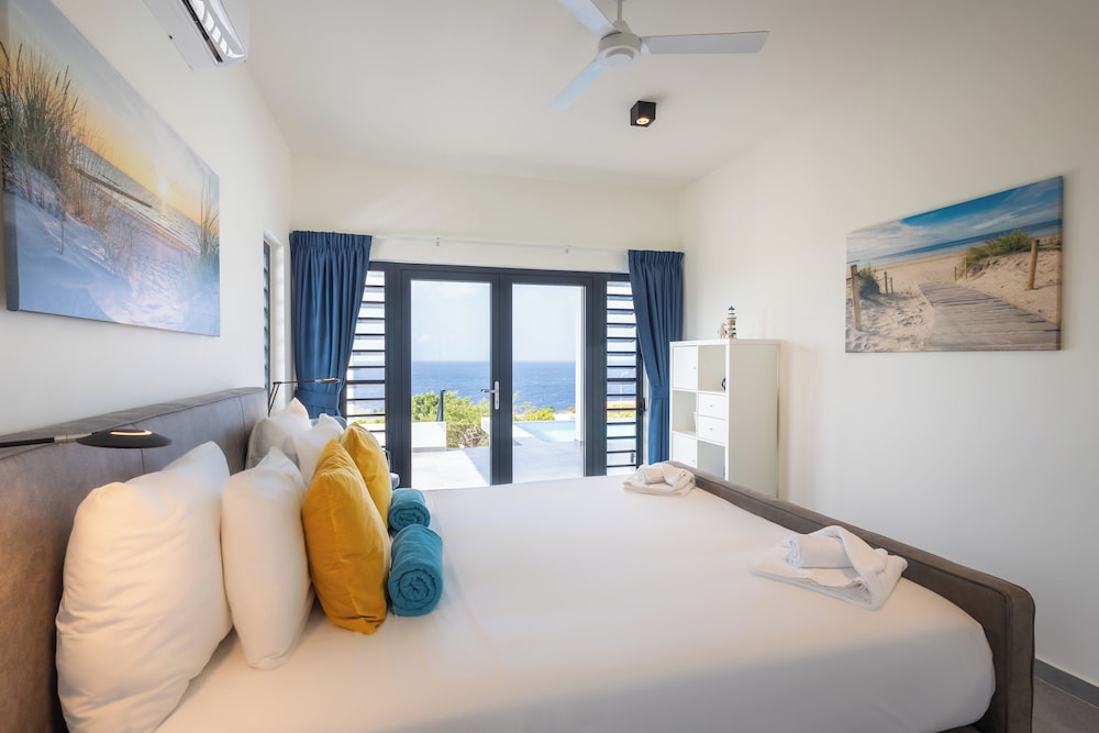 Coral Estate Holidays