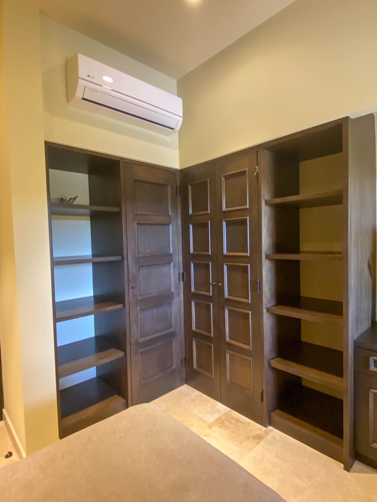 Quivira Los Cabos Condos & Homes - Vacation Rentals