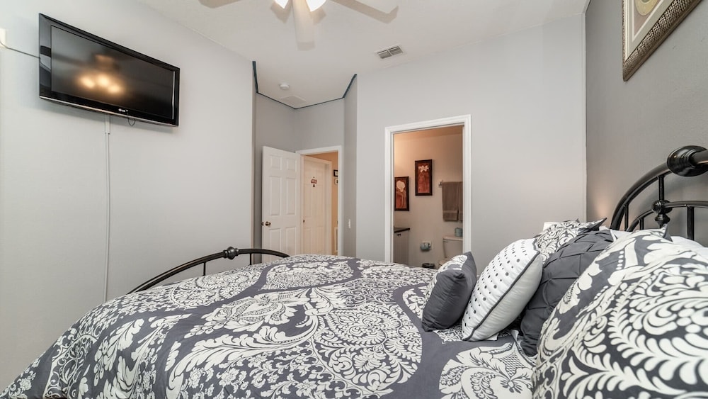 Windsor Palms Resort 6 Bedroom with Pool+Spa 6 Home