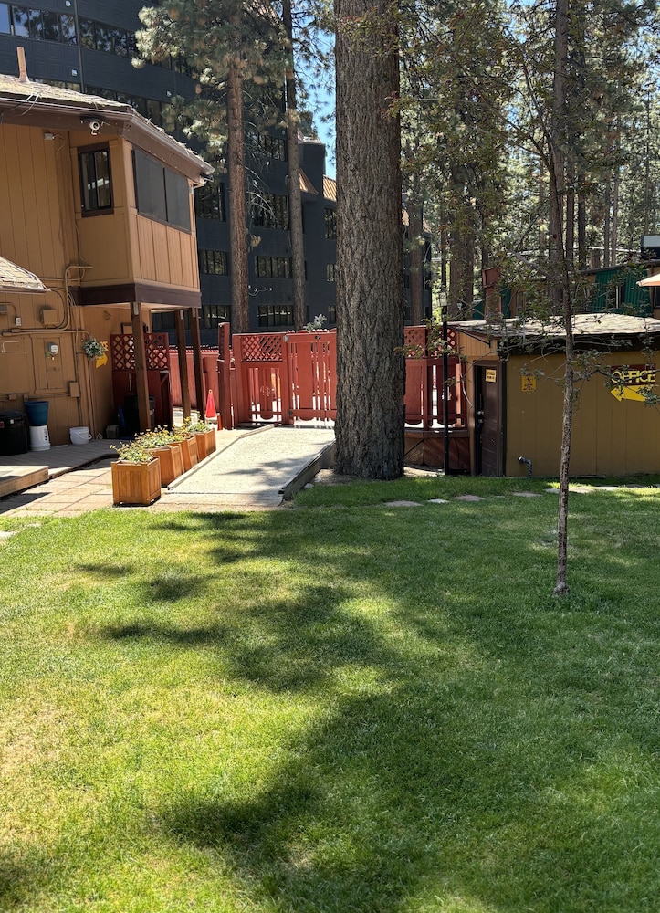 Lake Tahoe Vacations - Heavenly Valley Townhouses - Property Image 16
