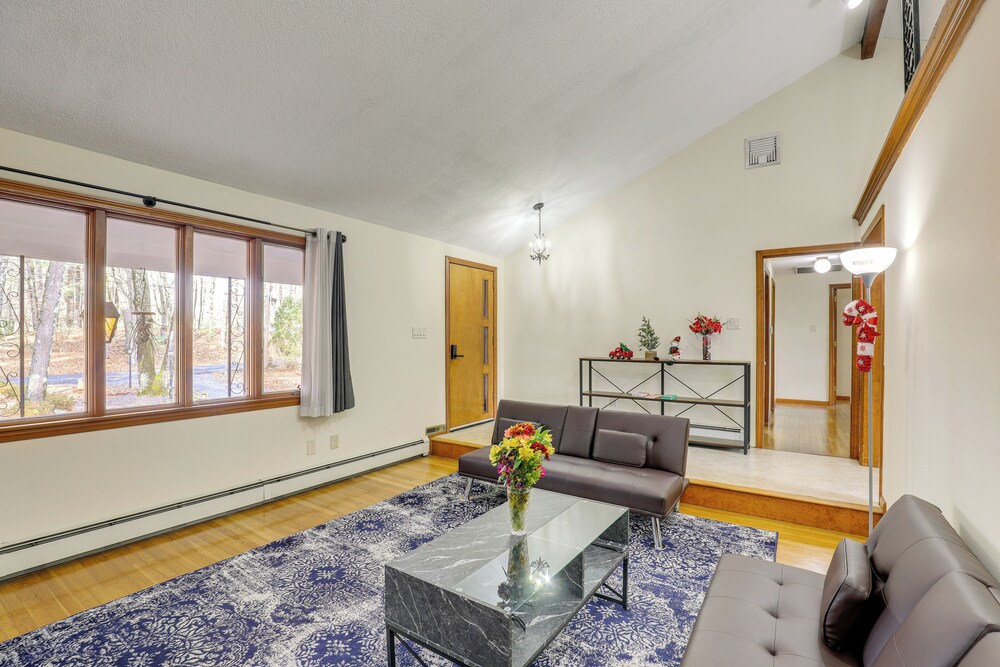 Peek-a-boo Lake Views & Yard: Windham Home