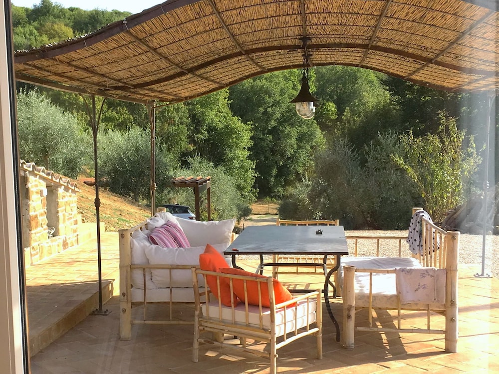 Villa in Cortona With Private Pool view 3