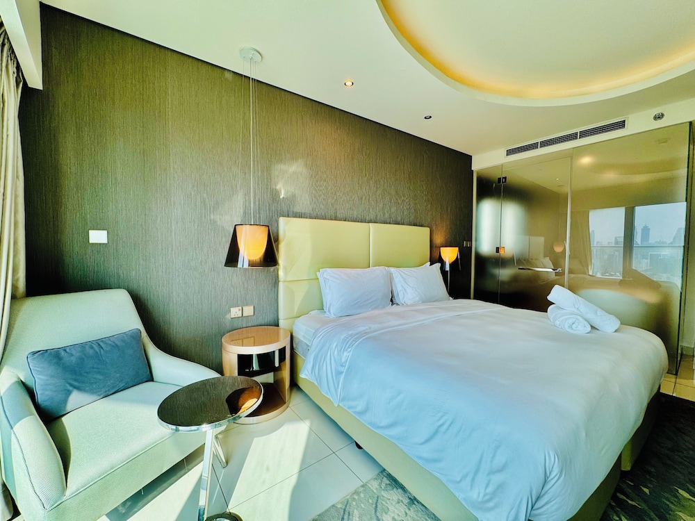 Venduras Cozy 3BR at Damac Tower