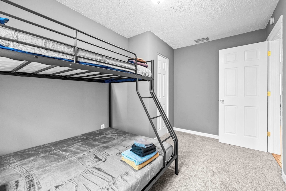 The Heights Hideaway For 10