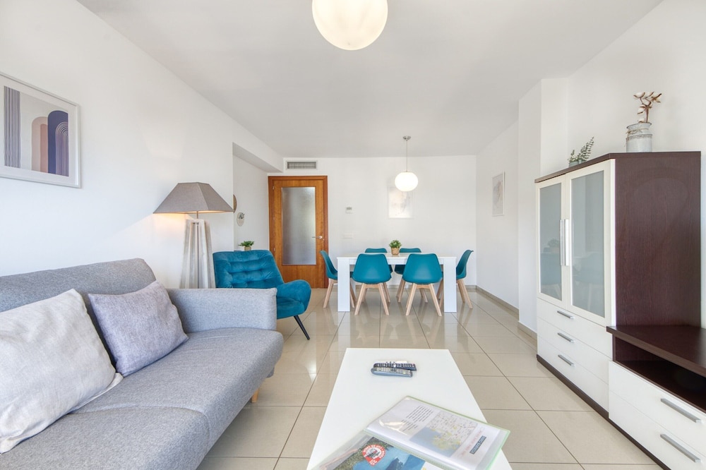 Apartment in Roses Near Sandy Beach
